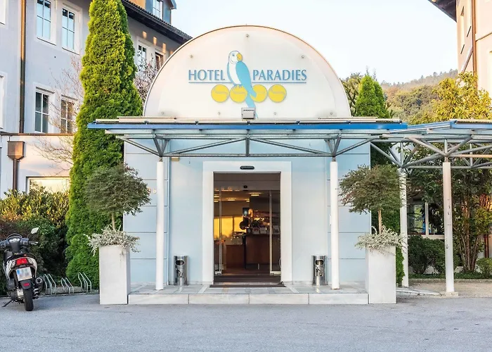 Paradies Hotel 4*