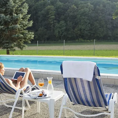 Hotel Paradies