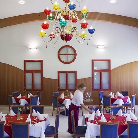 Paradies 4* غراتس