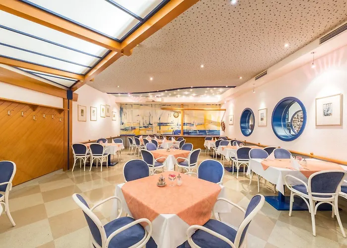 Paradies 4* 格拉茨